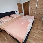 Silvia Apartment