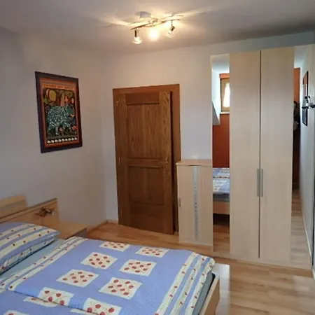 Apartment Silvia *