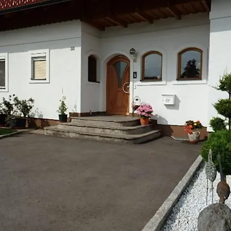 Silvia Apartment