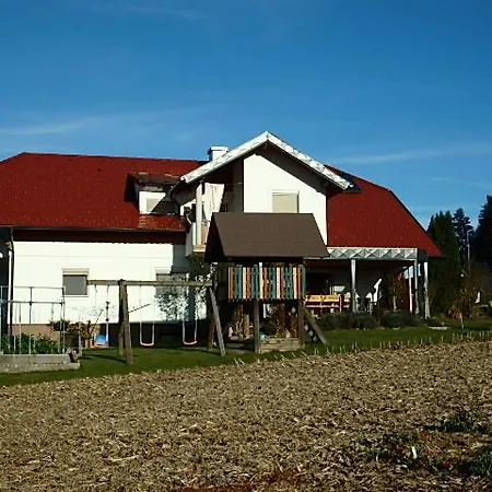 Silvia * Sankt Kanzian am Klopeiner See